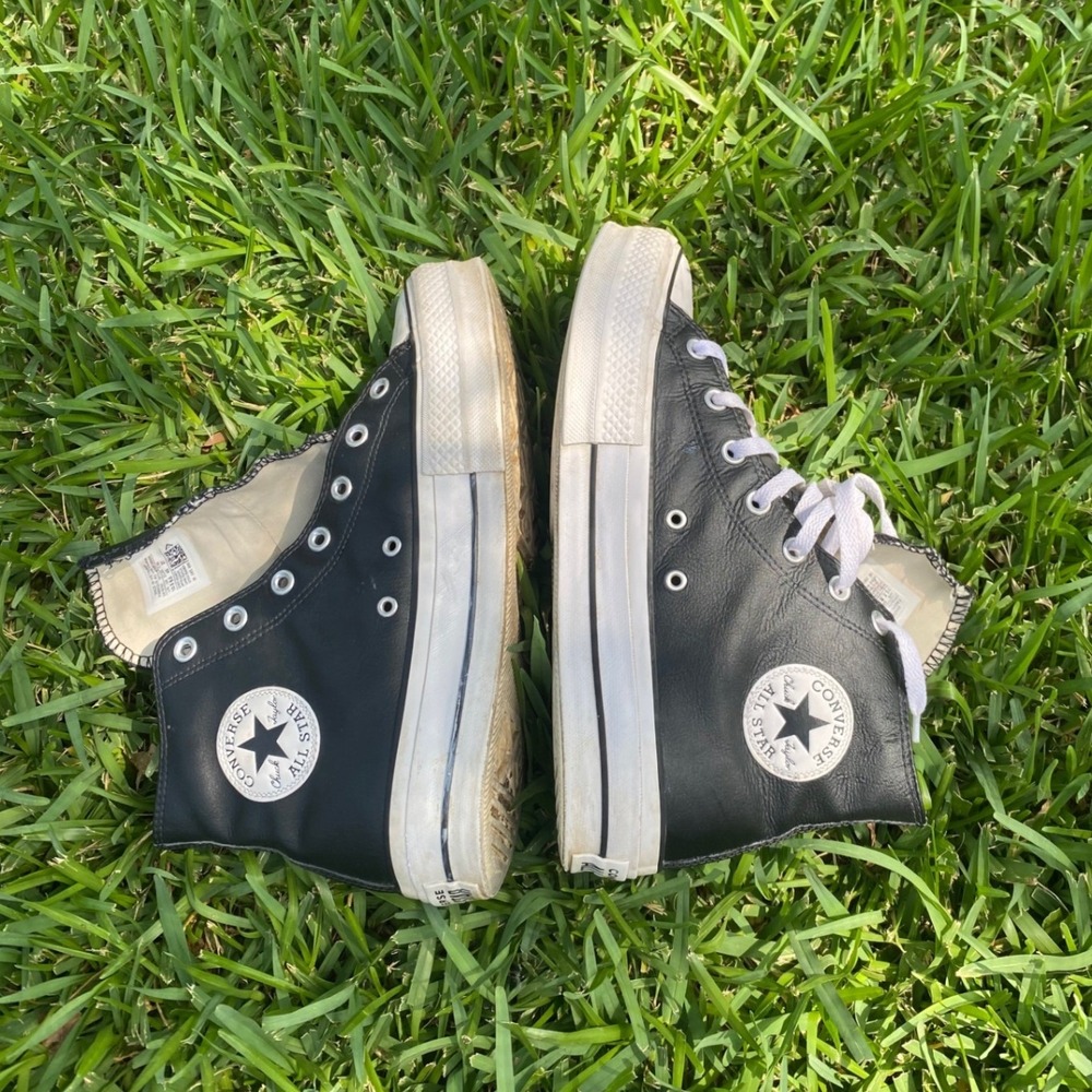 Converse Chuck Taylor All Star High Top Black Leather Sneakers 561675C Size 10.5 - Picture 6 of 10